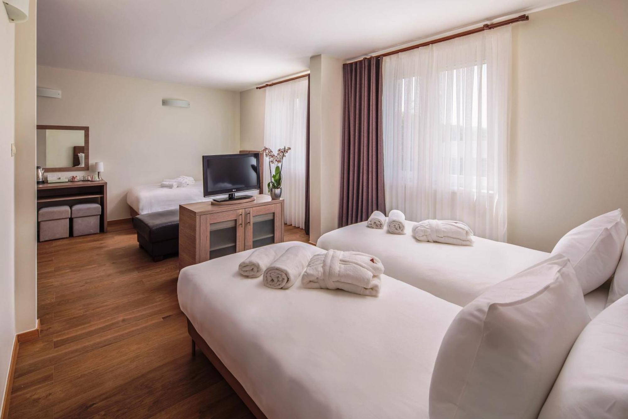 Vitta Hotel Superior Budapest Ngoại thất bức ảnh