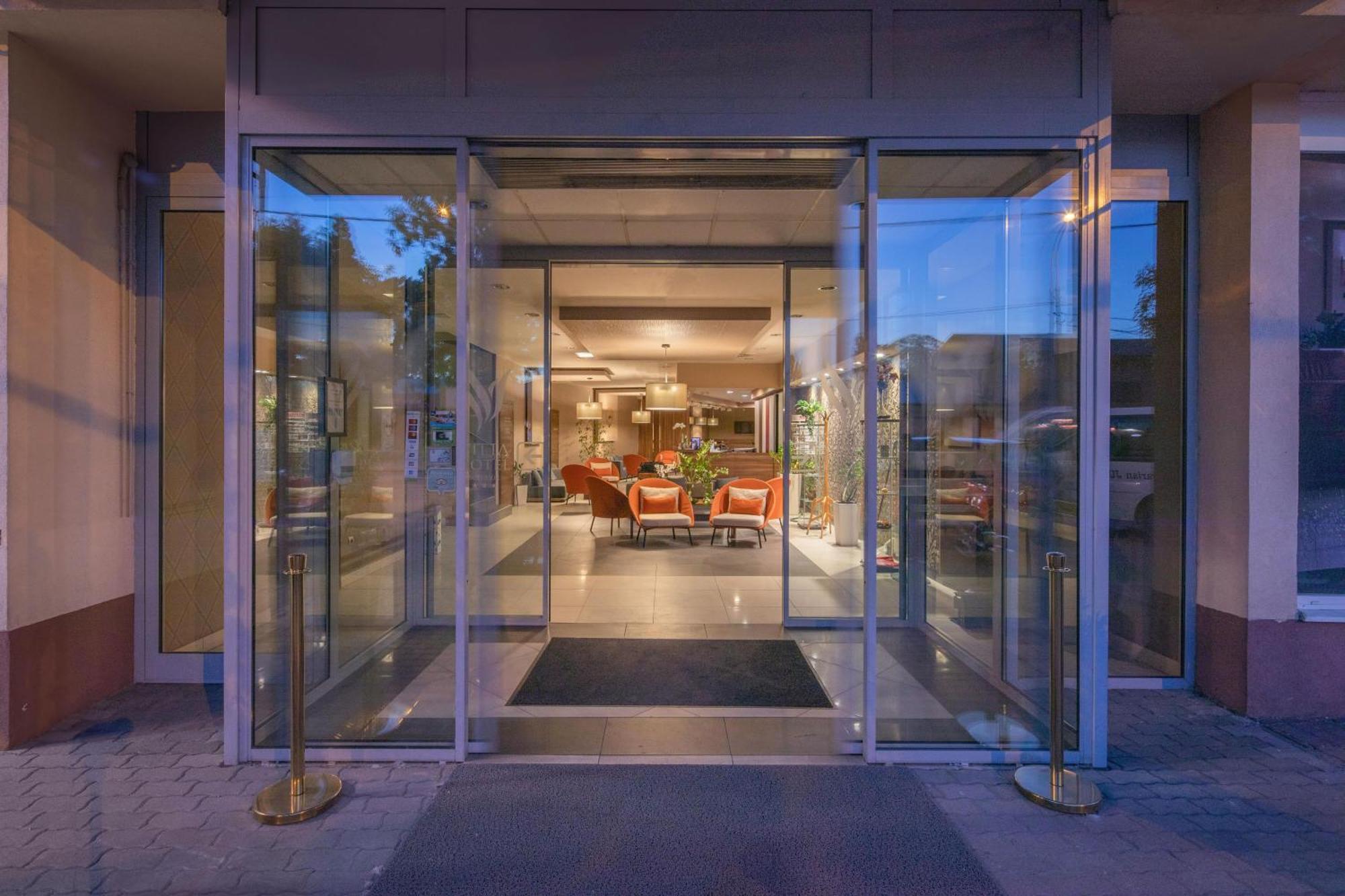 Vitta Hotel Superior Budapest Ngoại thất bức ảnh